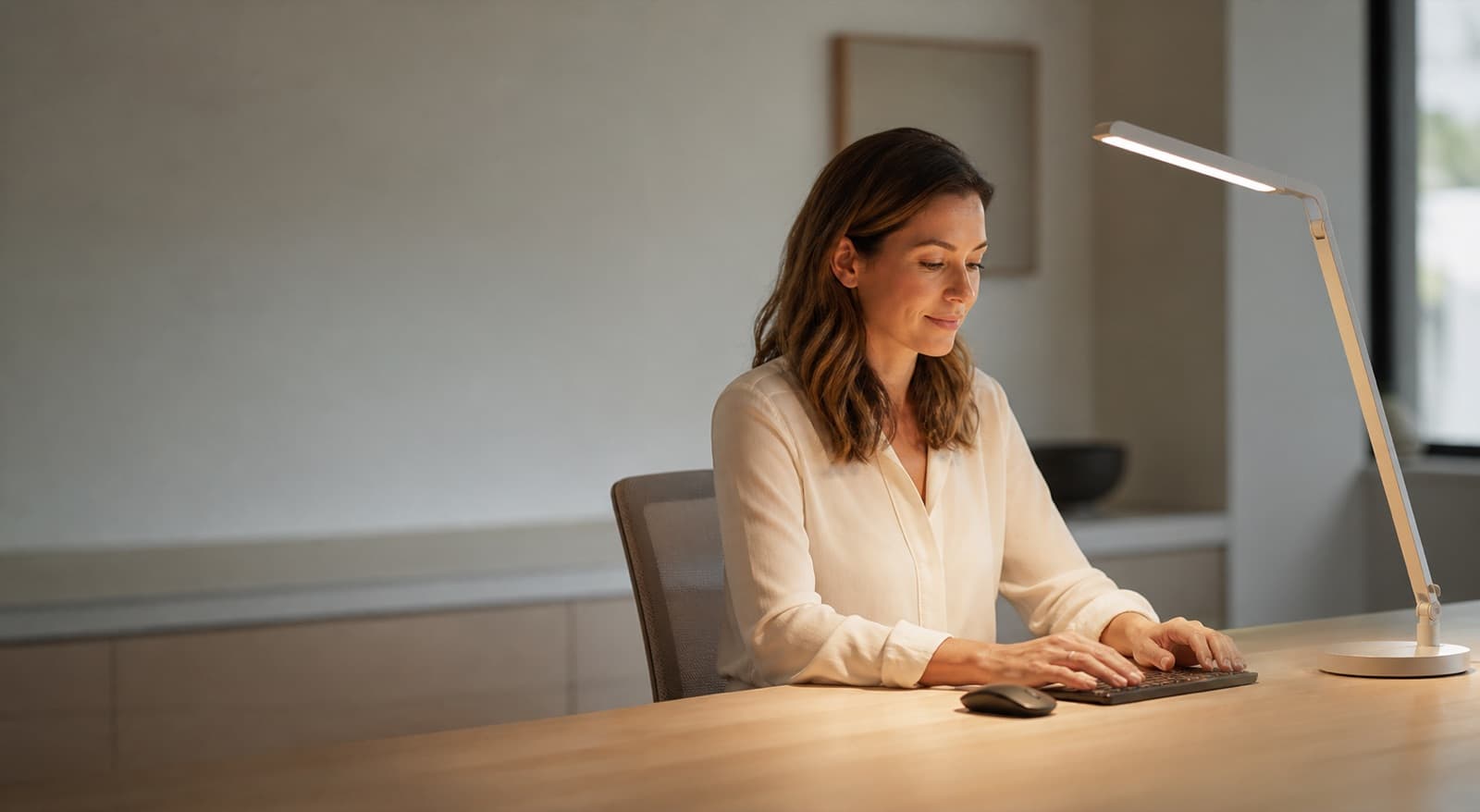 is led desk lamp good for eyes when working at computer